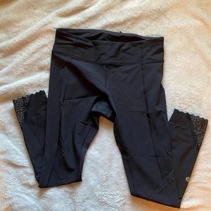 Lululemon Tight Stuff Leggings - Size 8